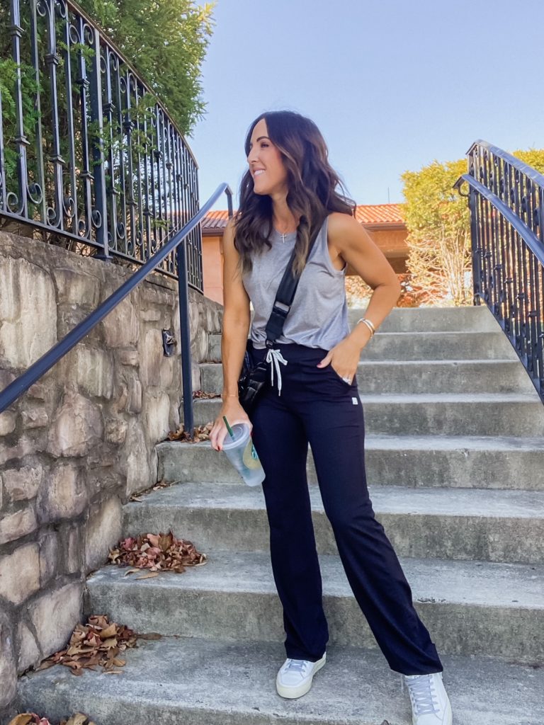 Vuori Athleisure looks for comfort and style on the go – Two Peas in a Blog