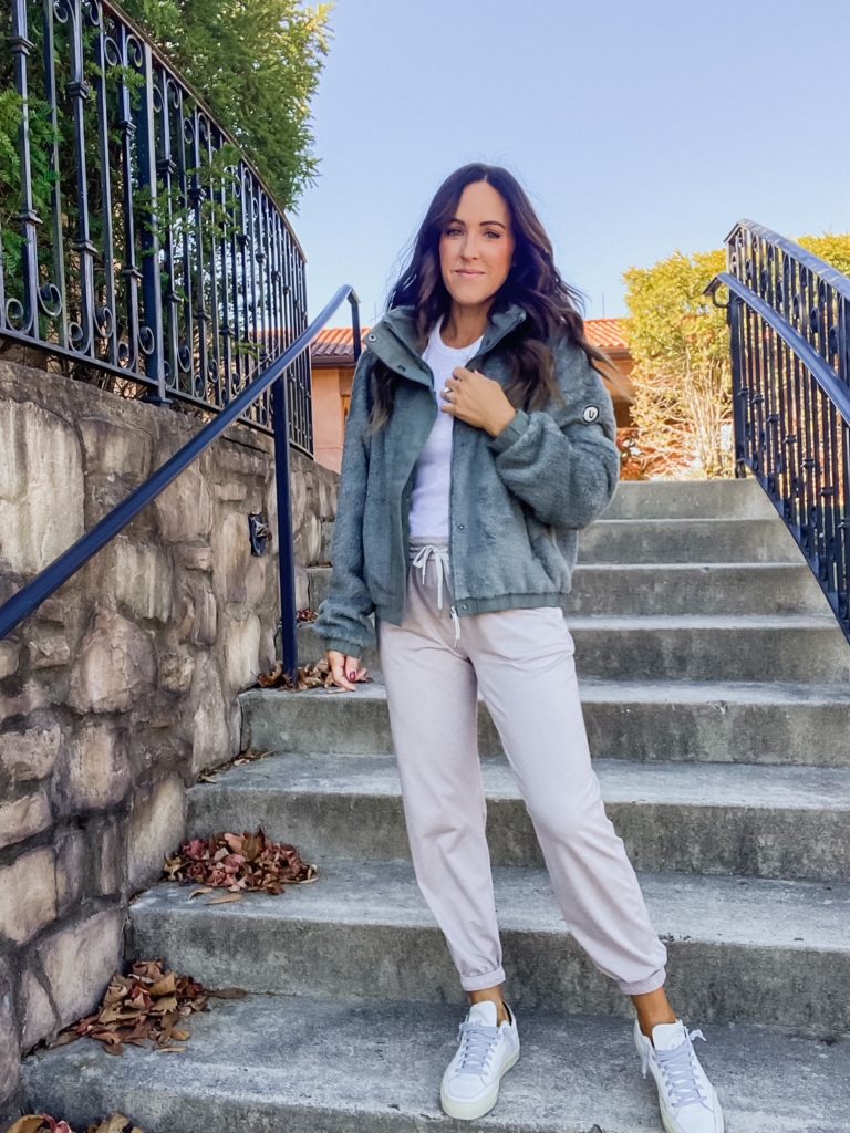 Vuori Athleisure looks for comfort and style on the go – Two Peas